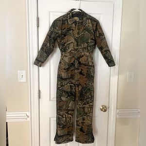 Cabelas youth insulated coveralls snow suit